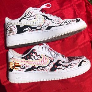 USED custom Air Force Ones